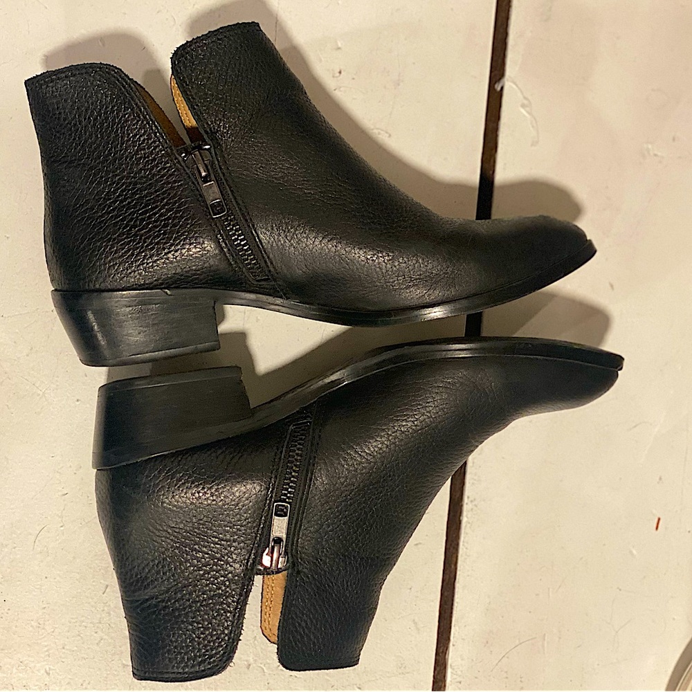 SPLENDID Chelsae boot with zipper, no heel, real leather, black, barely worn